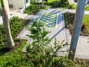concrete pavers driveway by accurate pavers