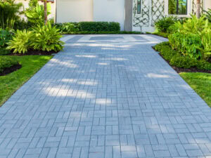 driveway with thick interlocking concrete pavers