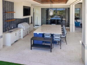 outdoor kitchen by accurate pavers