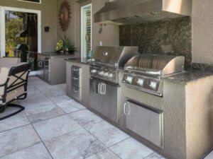 outdoor kitchen by accurate pavers