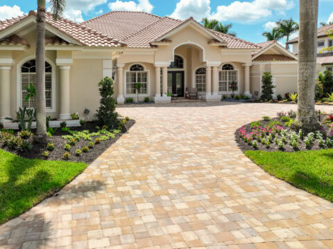 concrete pavers driveway in fort myers by accurate pavers