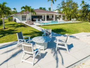 paved pool deck by accurate pavers