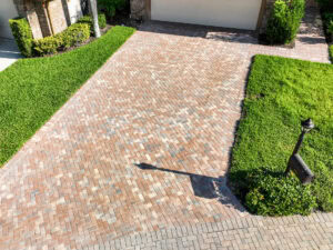park shore drive paved driveway