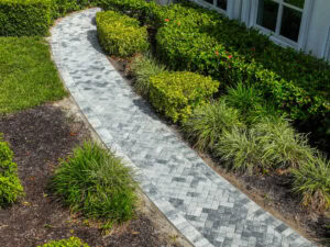 paved walkway by accurate pavers