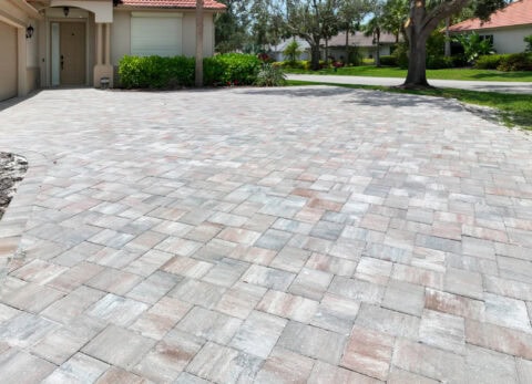 thick interlocking concrete pavers driveway