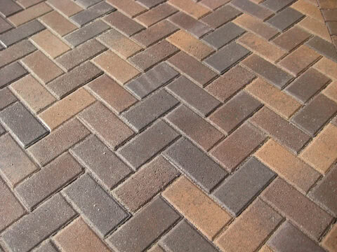 thick interlocking concrete pavers