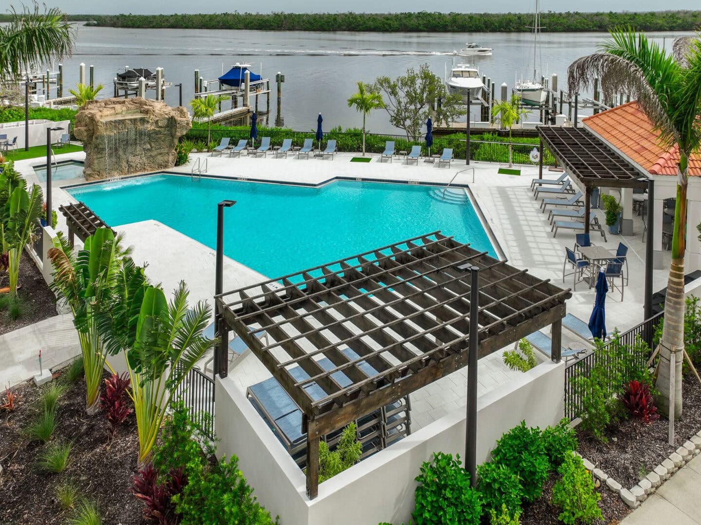 pool deck transformation by accurate pavers