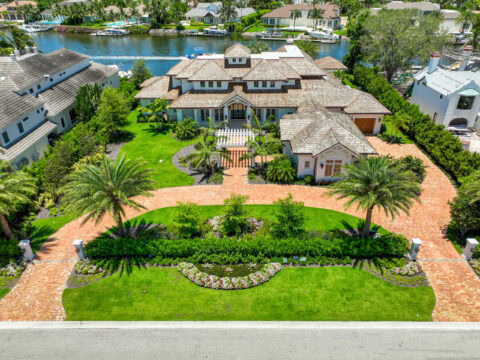 paved driveway with reclaimed pavers by accurate pavers