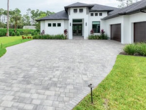 pavers pressure wash and seal service in naples florida