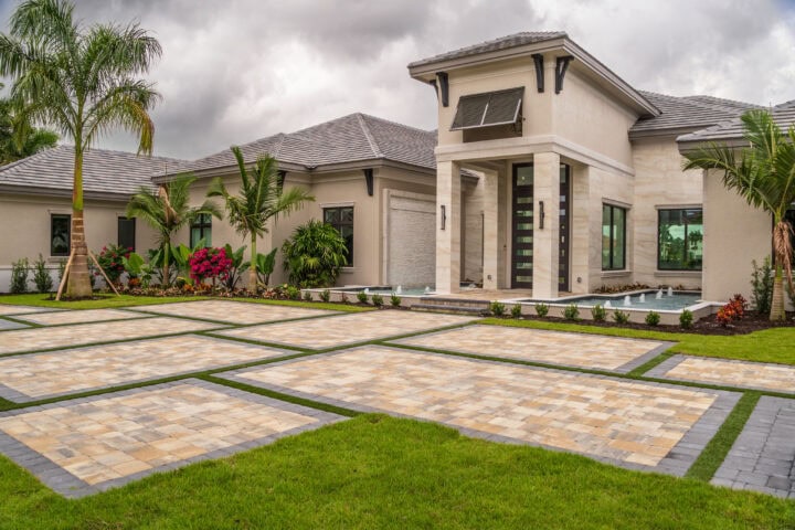 paved driveway design by accurate pavers