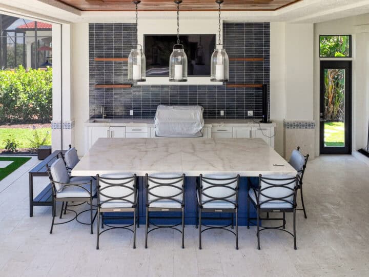 outdoor kitchen by accurate pavers