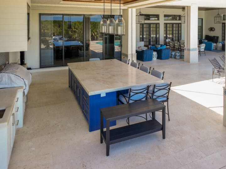 pool deck dining area