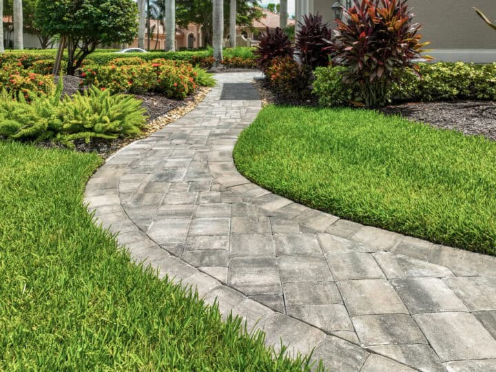 walkway pavers installation
